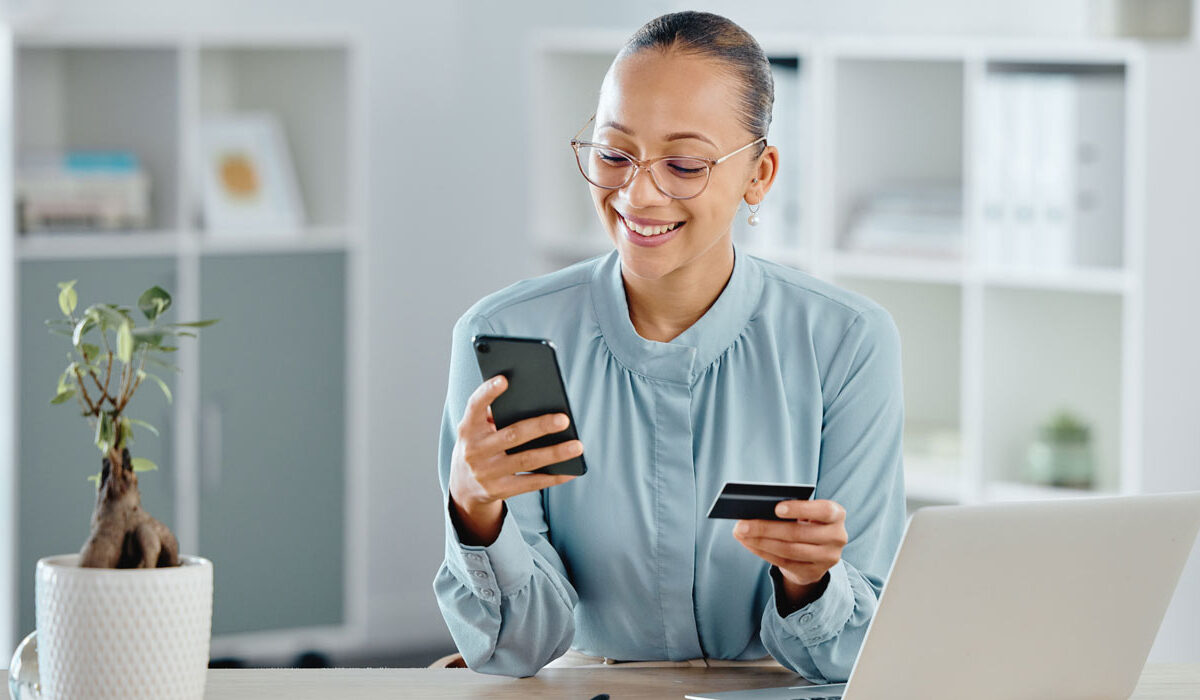 How to Brainstorm Solutions: Techniques for Every Team